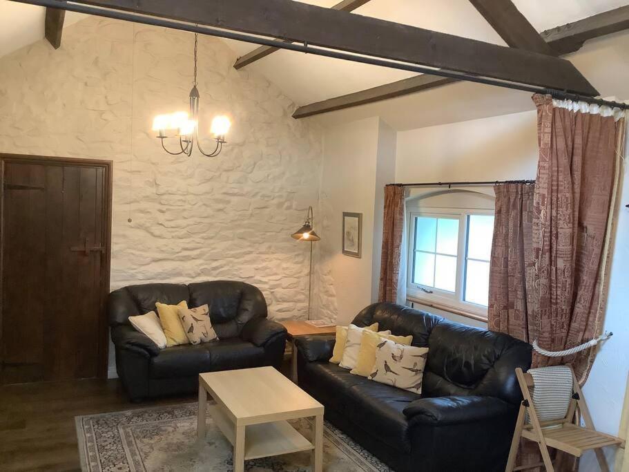 Apple Tree Corner Villa Blaenporth Exterior foto